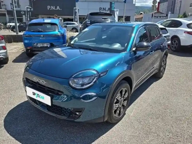 Fiat 600 1.2 hybrid turbo 145ch pack confort &amp; style edct6