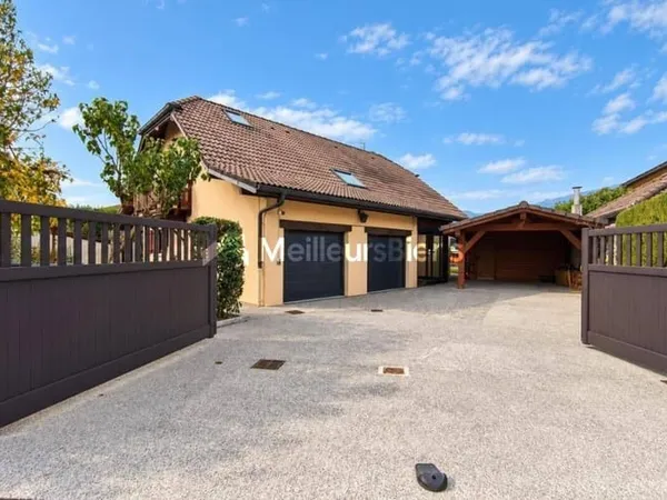 Maison 5 pièces 148 m²