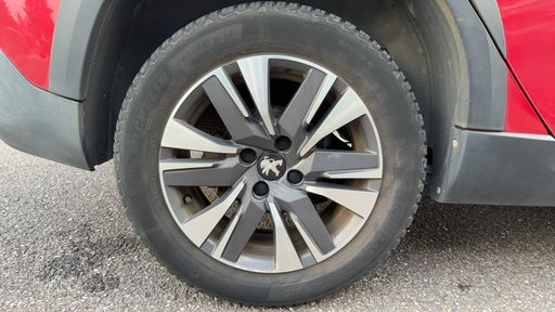 Peugeot 2008 1.2 PureTech 110 - Allure – 2018 – 106566 km – Essence – Boîte Manuelle — photo 38