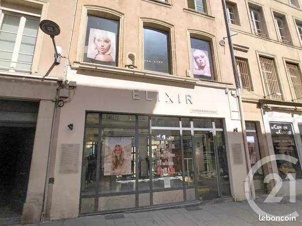 Commerce coiffure 112 m²