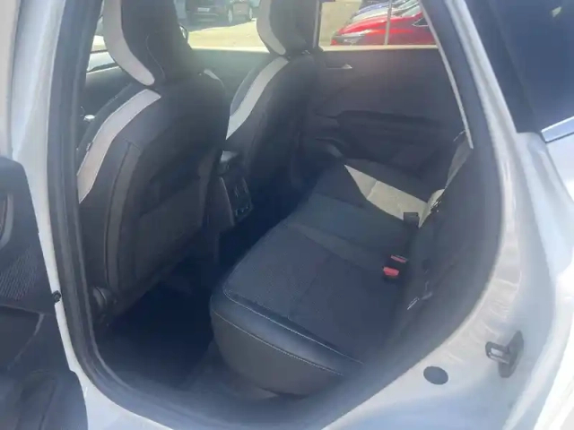 Renault Captur tce 90 — photo 24