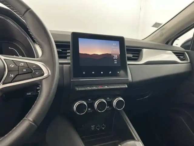 Renault Captur e-tech 145 - 21 — photo 80