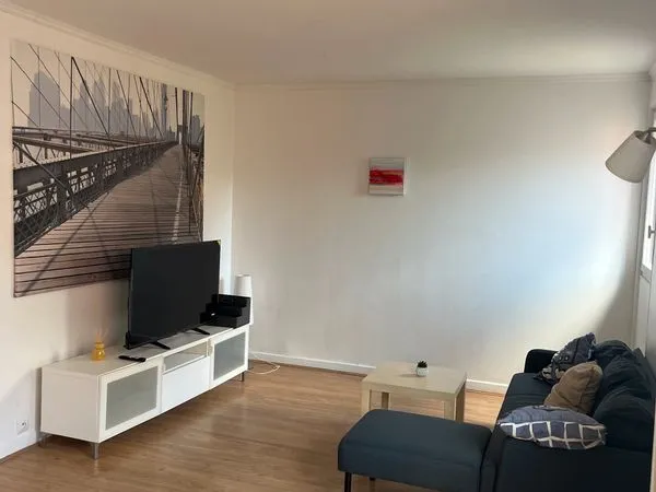 Chambre meublée à louer en colocation - Appartement F5 de 96 m² - Résidence de la Ferme La Grande Ma