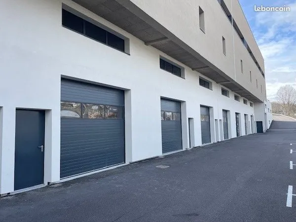 Local d'activités 175m² Epagny