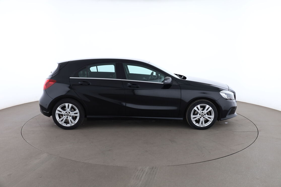 Mercedes-Benz Classe A 180 d Sensation 7G-DCT — photo 6