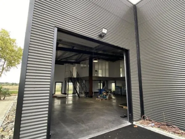 Local d’activité et entrepôt Location Pibrac 270m² 2570€