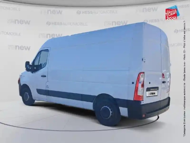 Renault Master fg f3500 l2h2 2.3 blue dci 135ch confort euro6 — photo 23