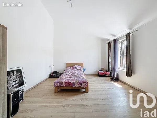 Maison 5 pièces 162 m²