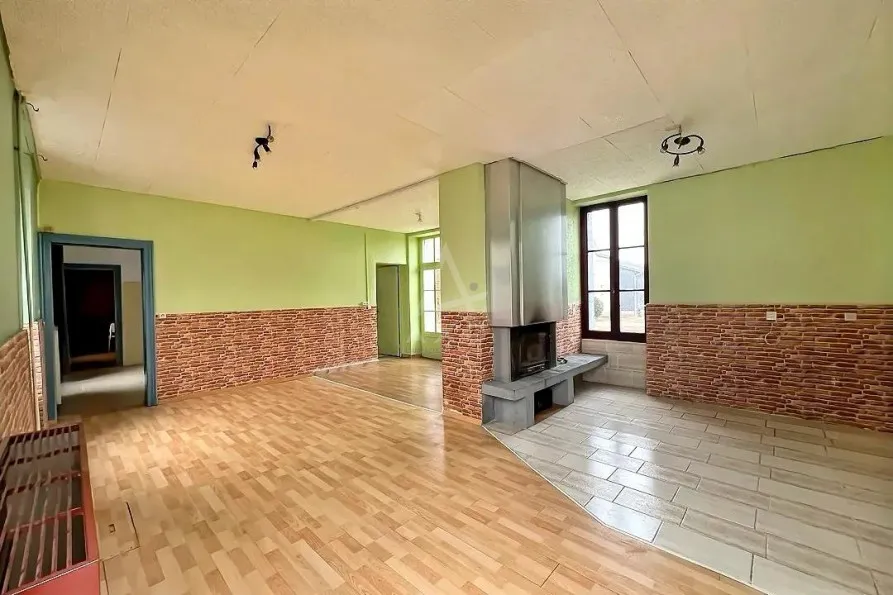 Photo 3