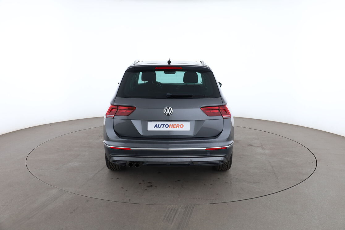 Volkswagen Tiguan 1.4 TSI ACT BlueMotion Tech Carat DSG6 — photo 4