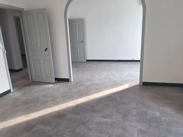 À louer - Spacieux T4 de 100 m² au coeur d'Alès