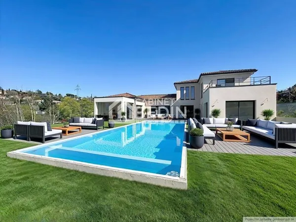 Maison 8 pièces