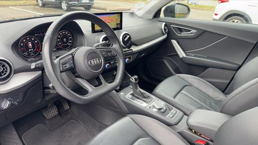 Audi Q2 35 TFSI 150 S tronic 7 - Design Luxe – 2020 – 63657 km – Essence – Boîte Automatique — photo 15