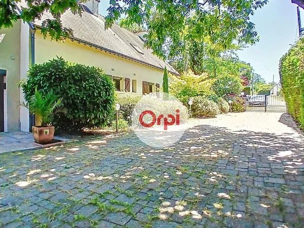 Maison 6 pièces 162 m²