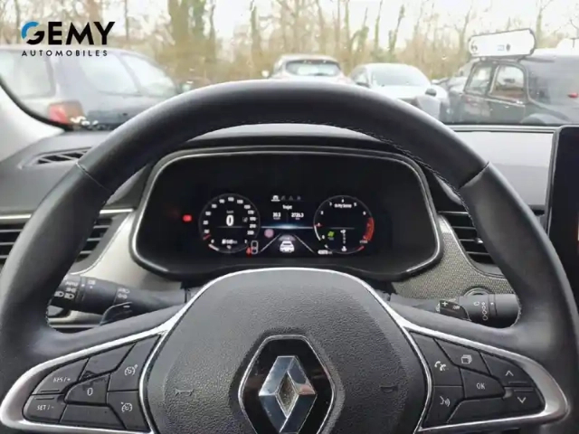 Renault Arkana mild hybrid 140 edc fap - 22 — photo 14
