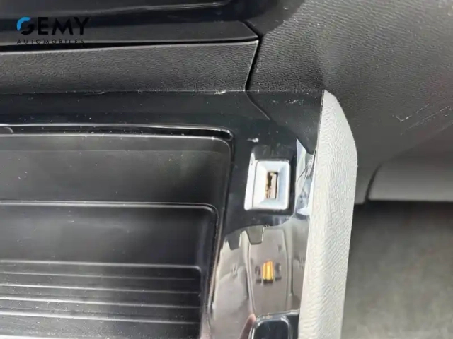 Peugeot 2008 bluehdi 110 s&amp;s bvm6 — photo 20