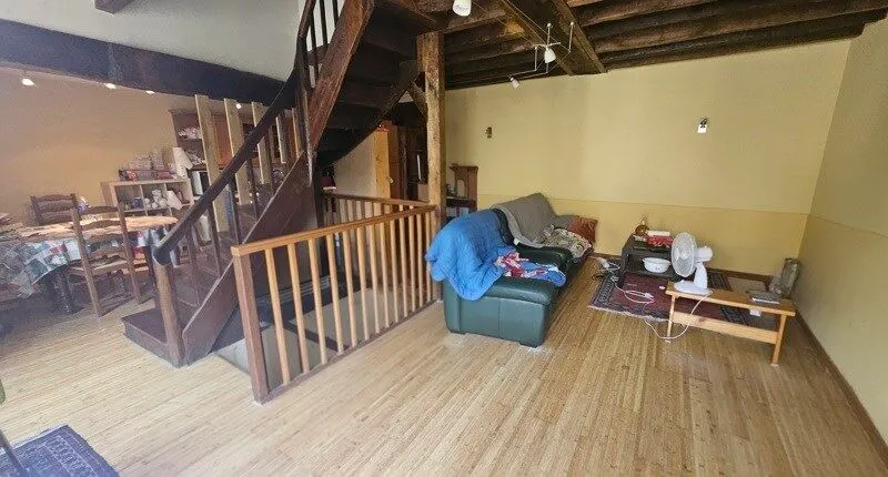 Photo 4