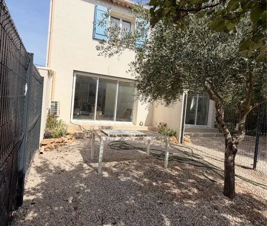 Auriol, villa T3 avec jardin et débarras
