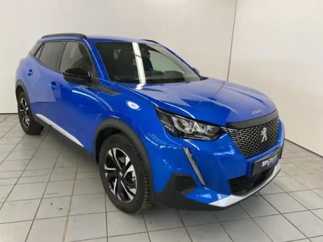 Peugeot 2008 1.2 puretech 130ch s&amp;s allure eat8 — photo 4