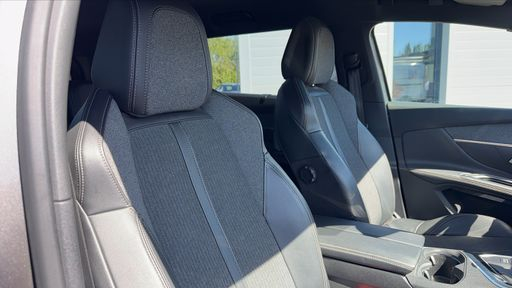 Peugeot 5008 1.2 Pure Tech 130 - GT Line – 2019 – 83881 km – Essence – Boîte Manuelle — photo 16