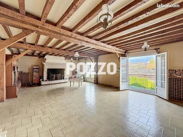 Maison 7 pièces 224 m²