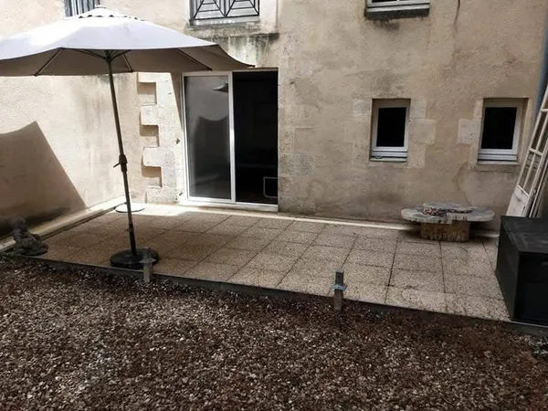 Studio 1 pièce 27 m²