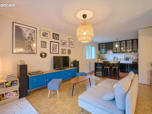 Appartement 4 pièces 82 m²