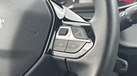 Peugeot 208 1.2 PureTech 100ch S&S Active Pack — photo 17