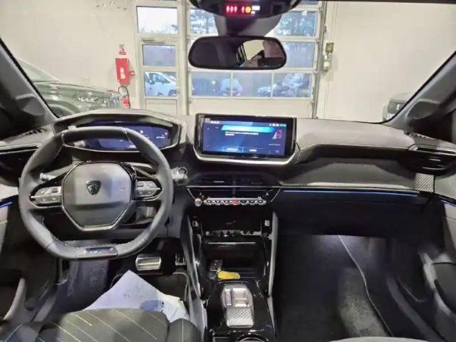 Peugeot 208 electrique 156ch 54 kwh — photo 31