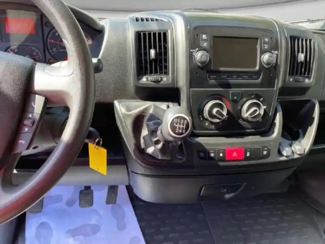 Citroën Jumper fg 30 l2h2 2.2 bluehdi 120 s&amp;s driver — photo 10