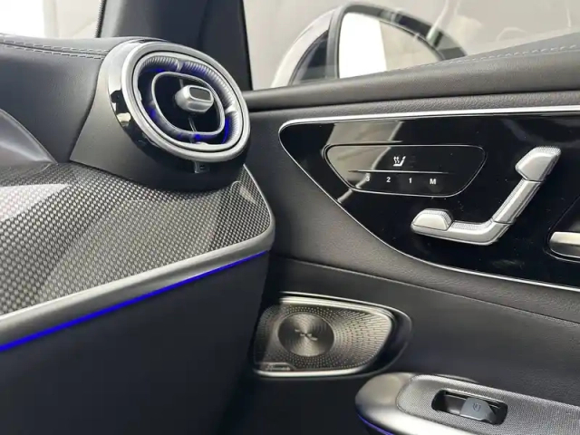 Mercedes Glc 300 de hybrid eq 9g-tronic 4matic — photo 51