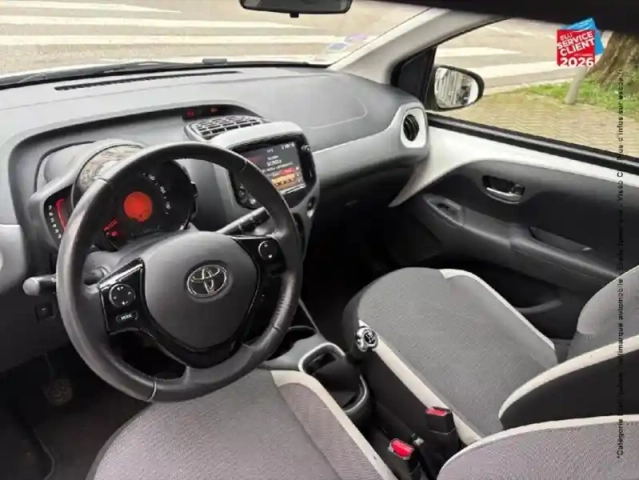 Toyota Aygo 1.0 vvt-i 72ch x-play 5p my20 — photo 30