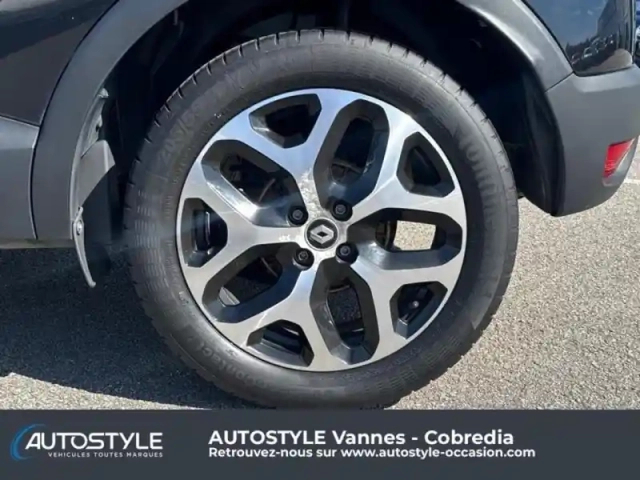Renault Captur 0.9 tce 90ch energy intens — photo 9