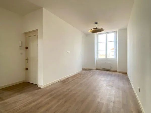 Grand T3 neuf en plein coeur de Poitiers - 57 m2 - Rue Gambetta