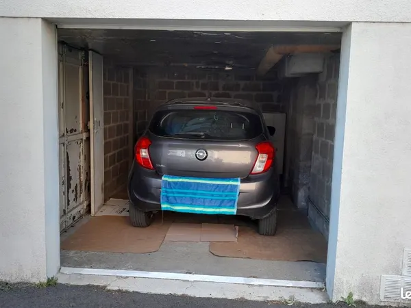 Location garage Tours Centre proche gare sncf
