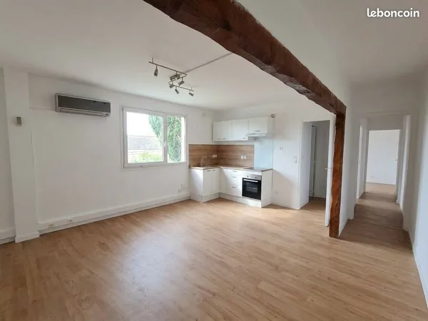 Appartement 3 chambres - spacieux 85m² proche commerce