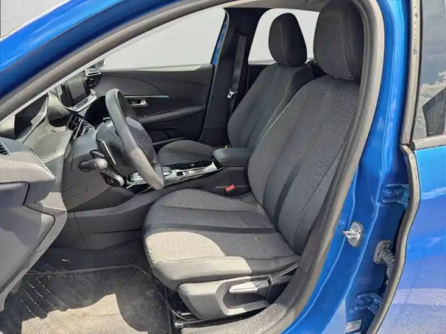 Peugeot 208 puretech 100 s&amp;s eat8 — photo 11