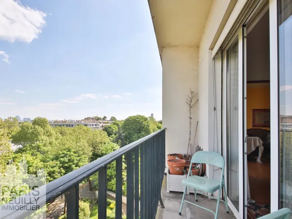 NEUILLY-SUR-SEINE - ARGENSON - SAUSSAYE - 3 PIÈCES AVEC BALCONS AU DERNIER ETAGE