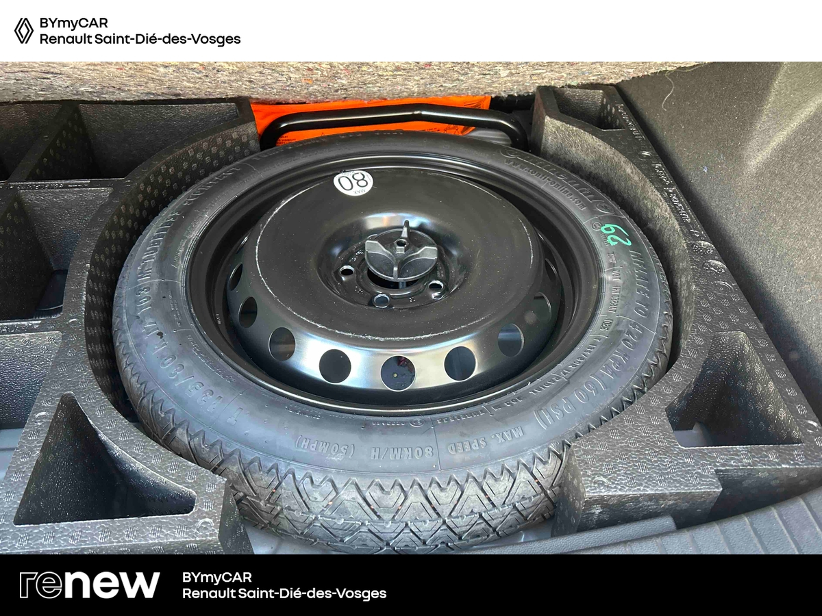 Dacia Duster Hybrid 140 — photo 15