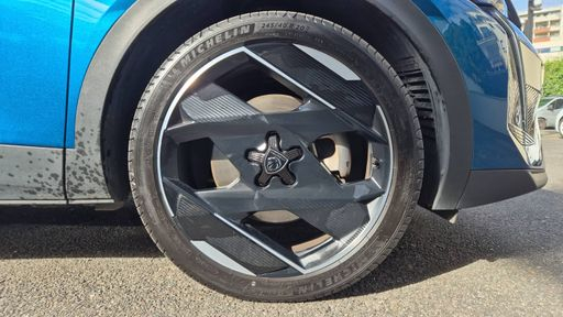 Peugeot 408 1.6 THP 225 Hybrid e-EAT8 - GT – 2022 – 58085 km – Hybride rechargeable – Boîte Automatique — photo 39