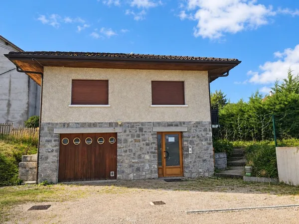 Lugrin : maison lumineuse au fort potentiel
