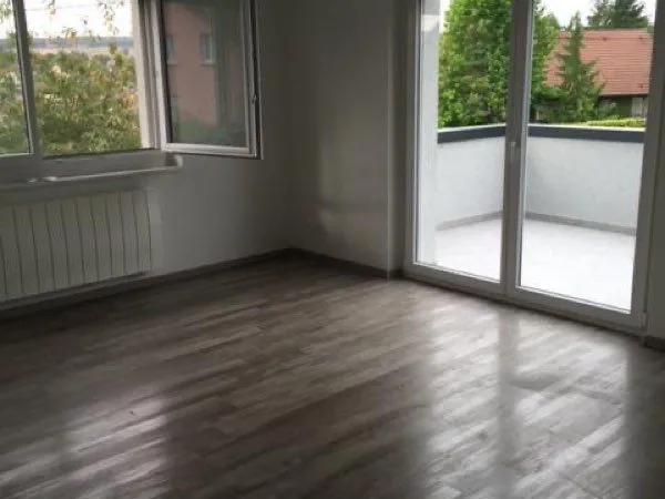 Appartement Vente Delle 5p 120m² 215000€