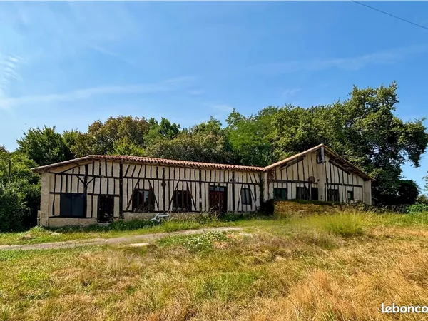 Maison à vendre proche de NOGARO (32) de 95 m2 habitables sur 6714 m2