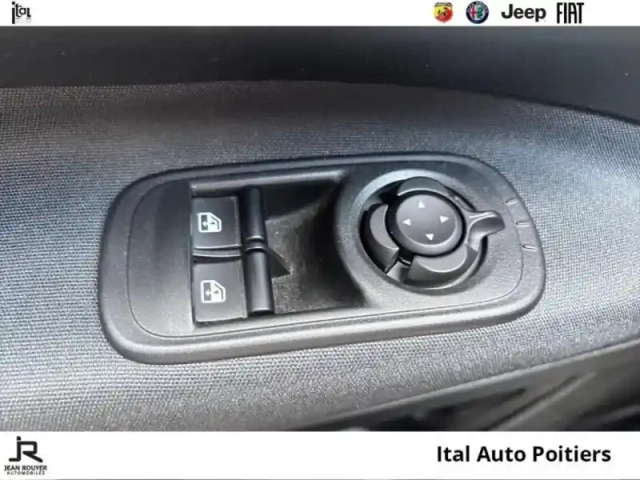 Fiat 500 icône berline 23,8 kwh — photo 12