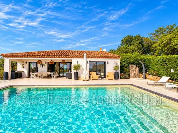 Villa 5 pièces 151 m²