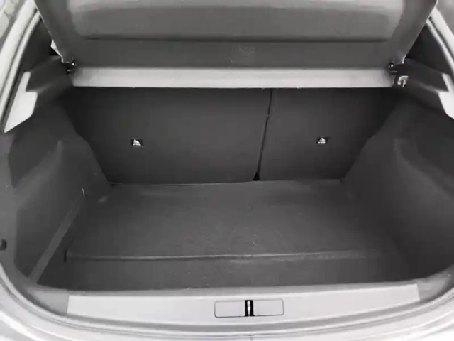 Peugeot 208 puretech 100 s&amp;s bvm6 allure — photo 8