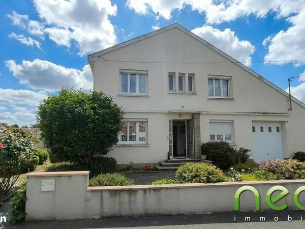 Maison 7 pièces 136 m²