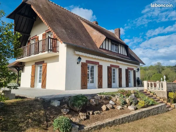 Maison 151 m² - 4 chambres - Terrain 2152m²