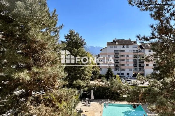 Appartement 2 pièces 55 m²