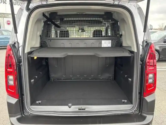 Citroën Berlingo taille m - 1.5 bluehdi 130ch s&amp;s max eat8 5 places — photo 6